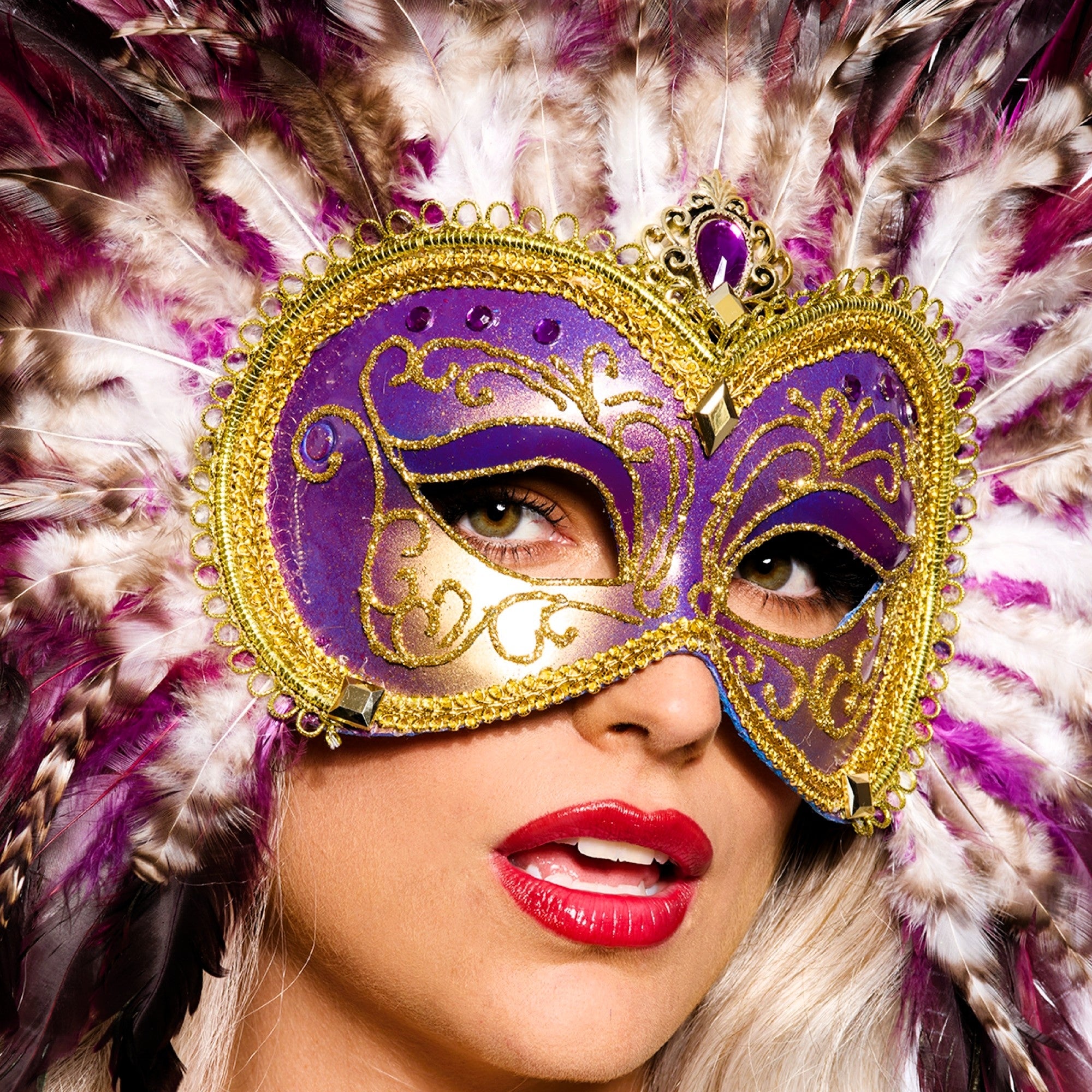 Opulent Venetian Feather Mask, Purple