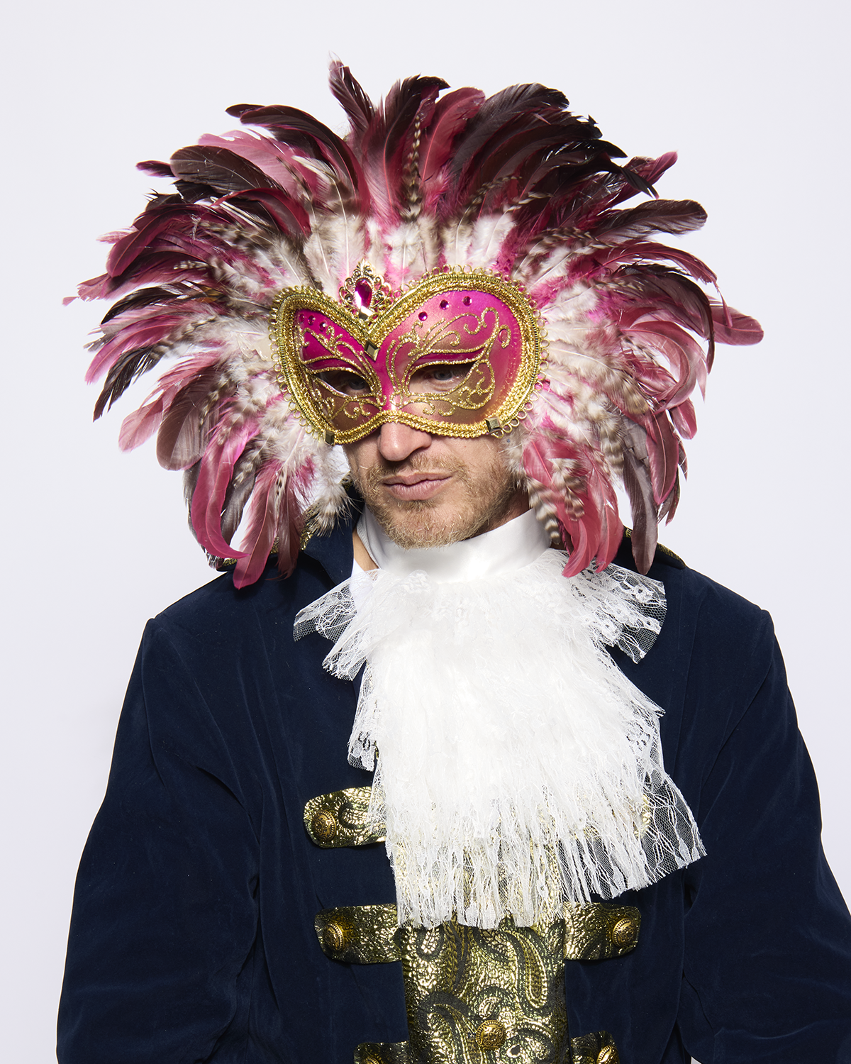 Opulent Venetian Feather mask, Pink