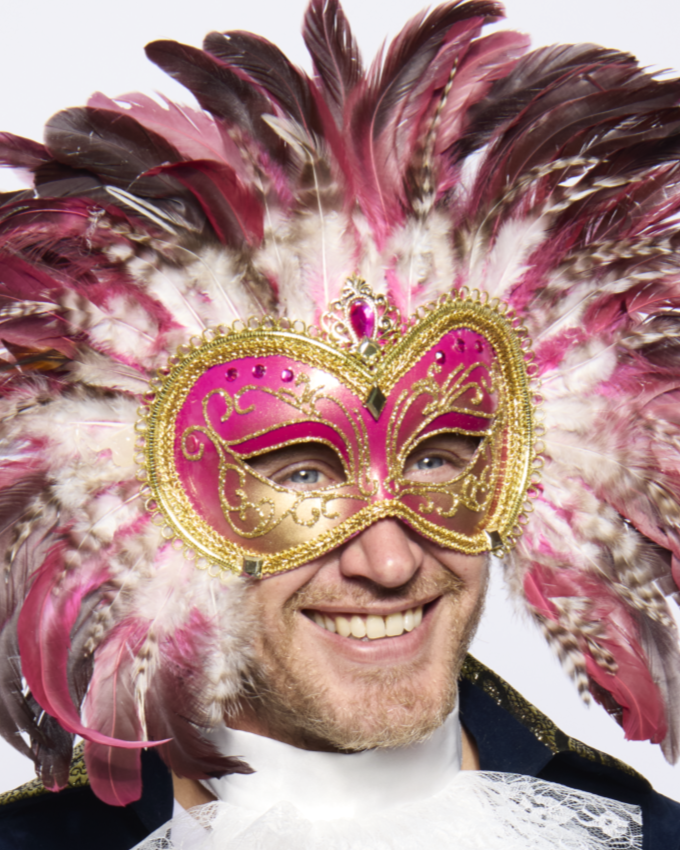 Opulent Venetian Feather mask, Pink
