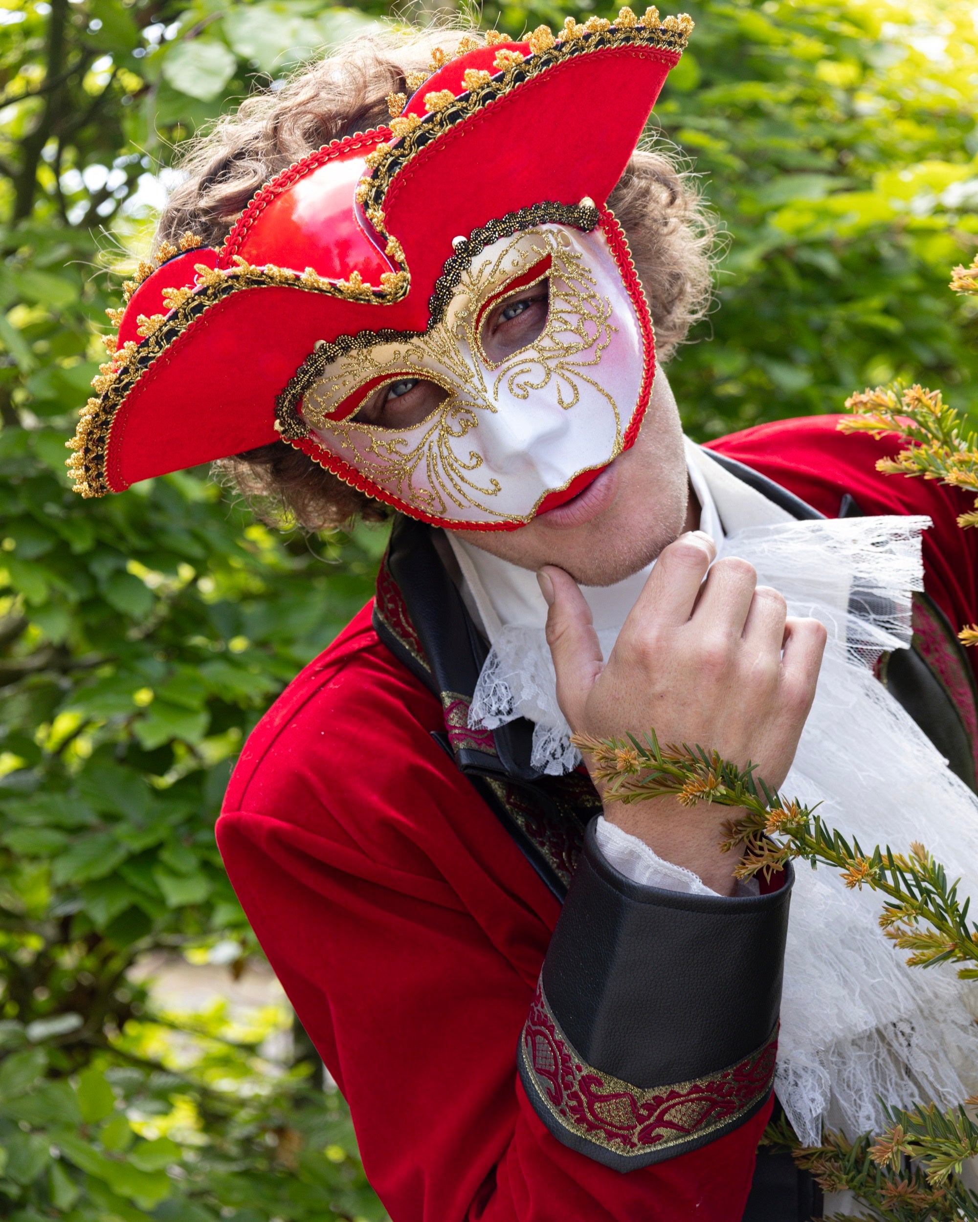Tricorne Venetian Mask, Red