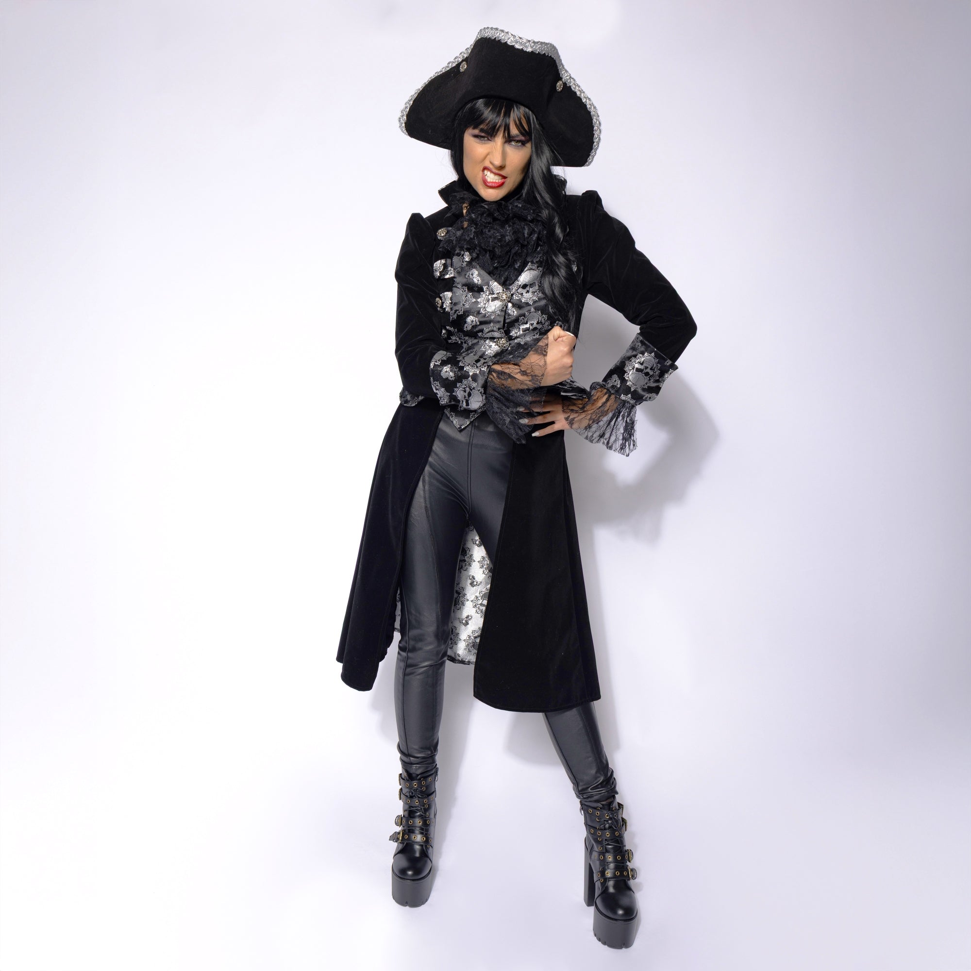 Captain Coat,  Ladies, Black Bones