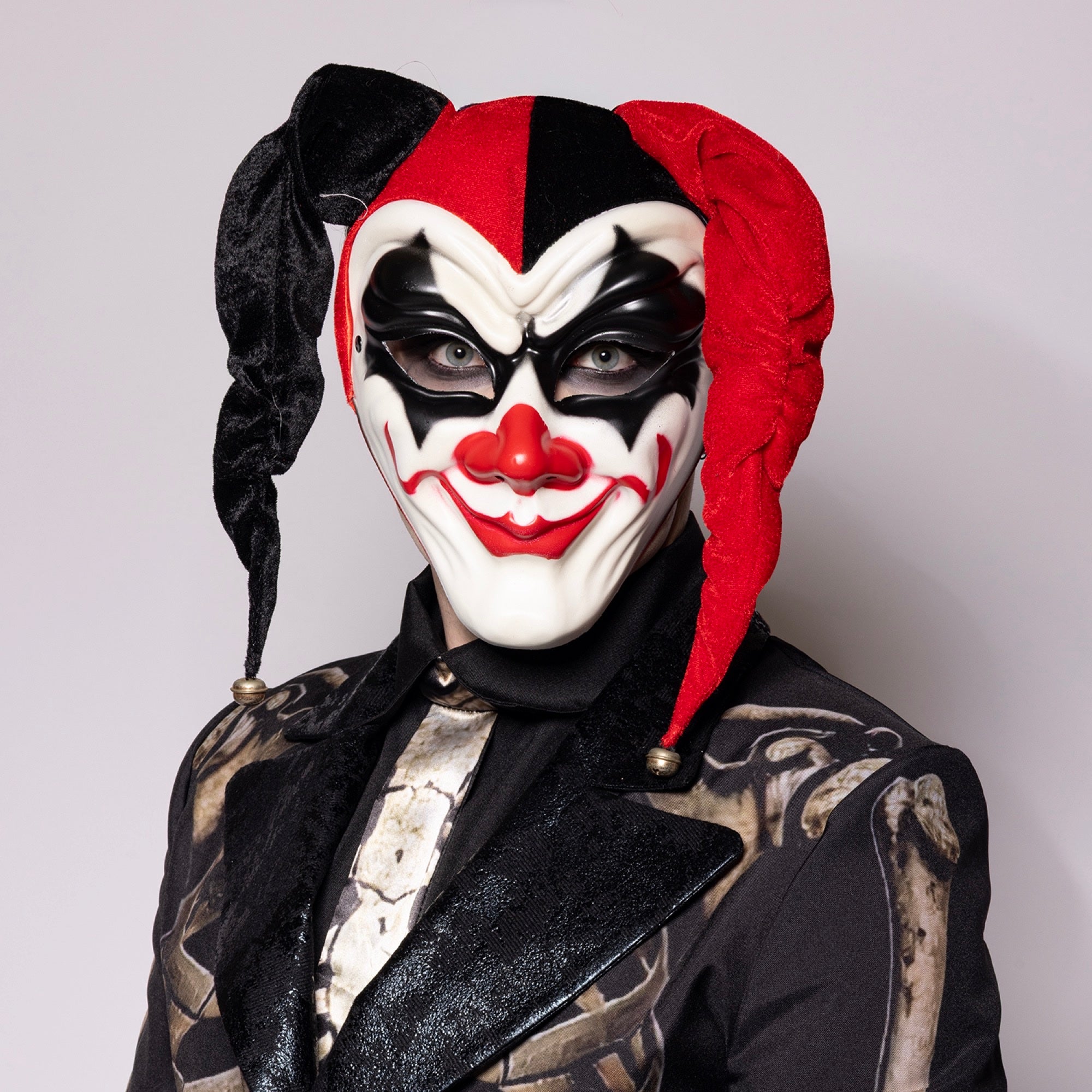 Jester Mask, Horror