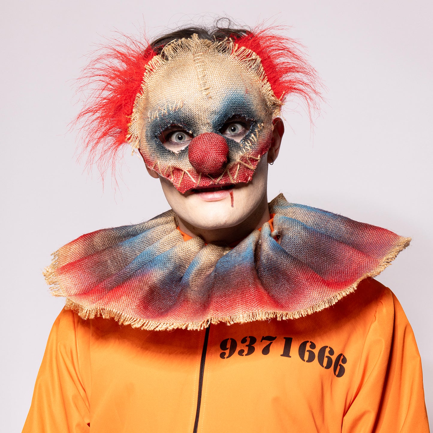 Creepy Clown, Set
