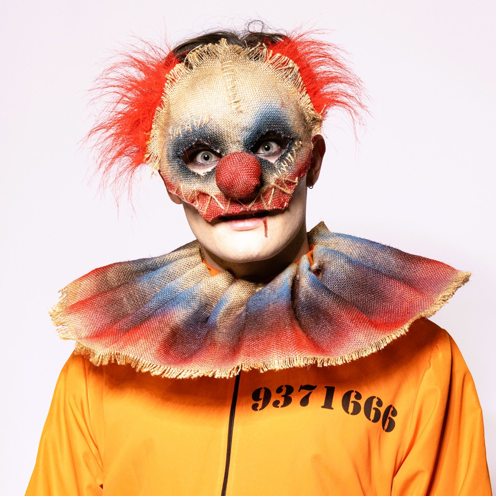 Creepy Clown, Set
