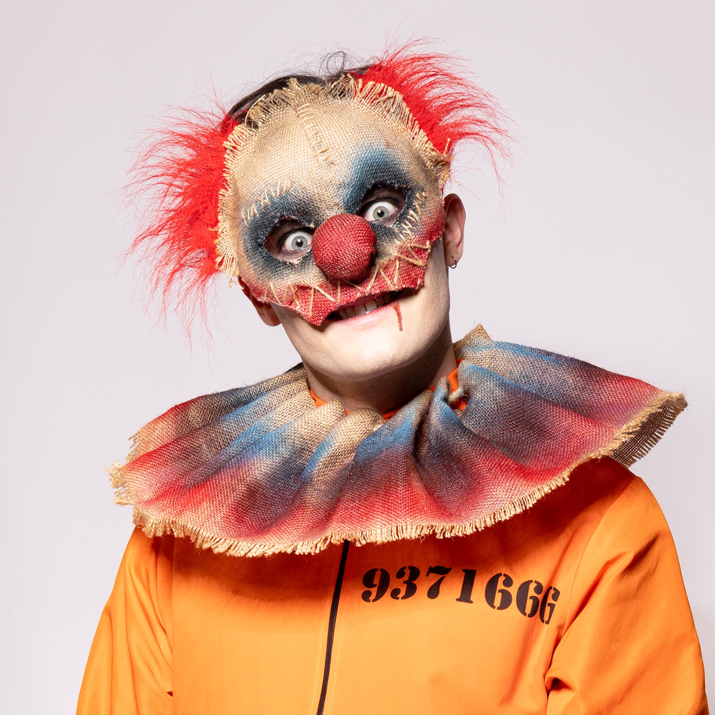 Creepy Clown, Set
