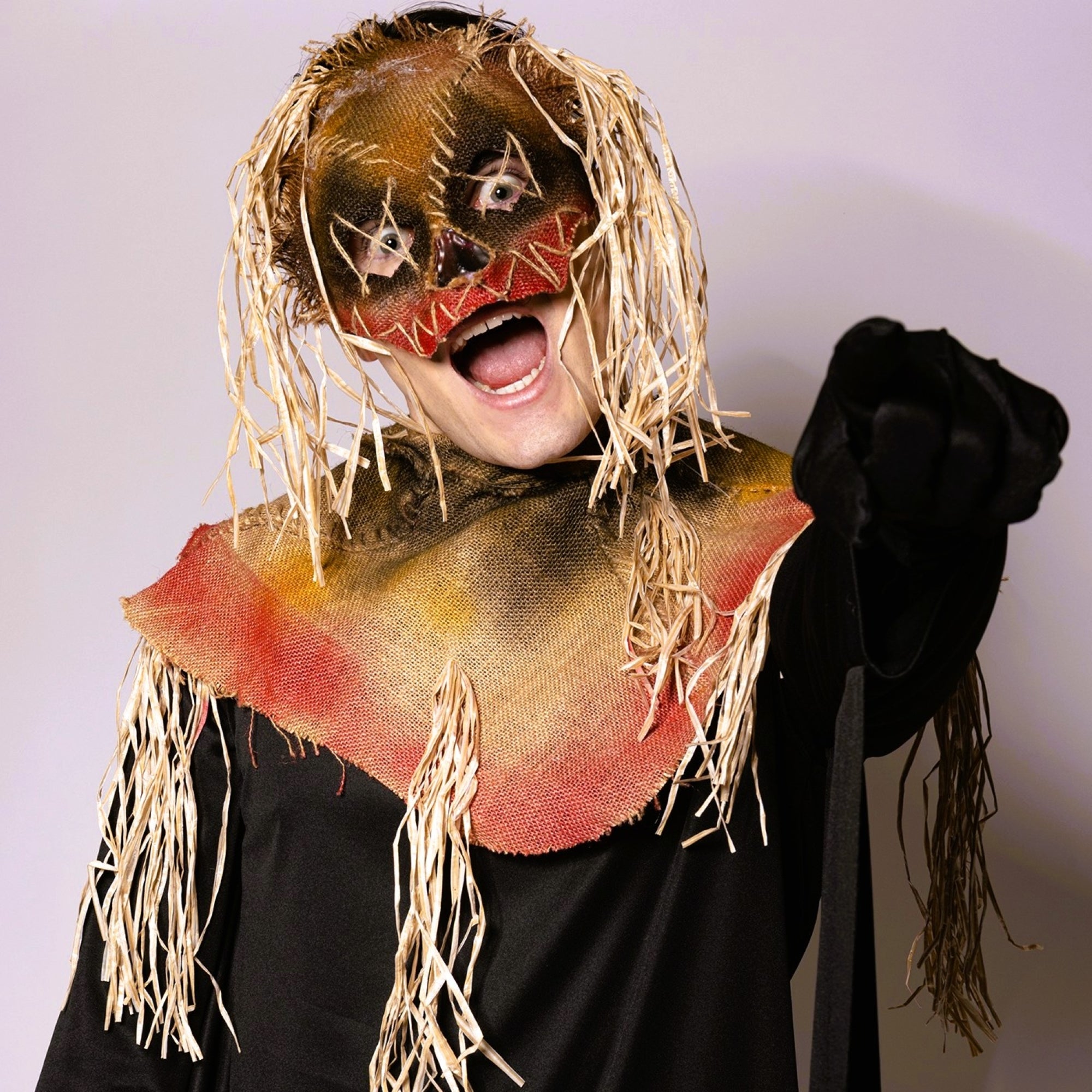 Voodoo Scarecrow, Set