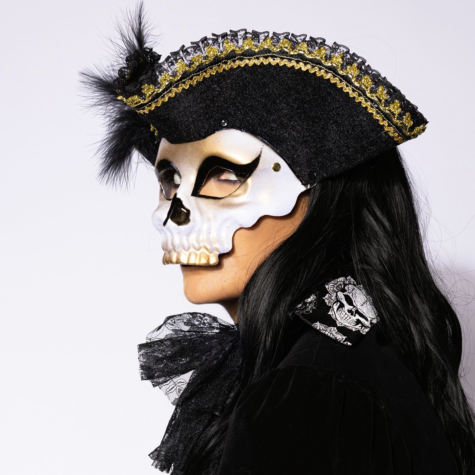 Deluxe Pirate Skull Mask