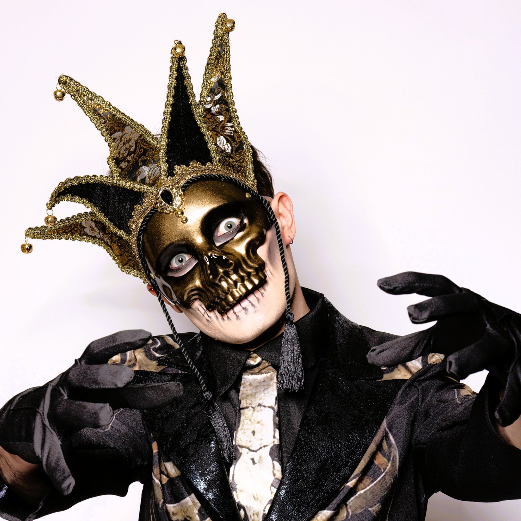 Deluxe Jester Skull Mask
