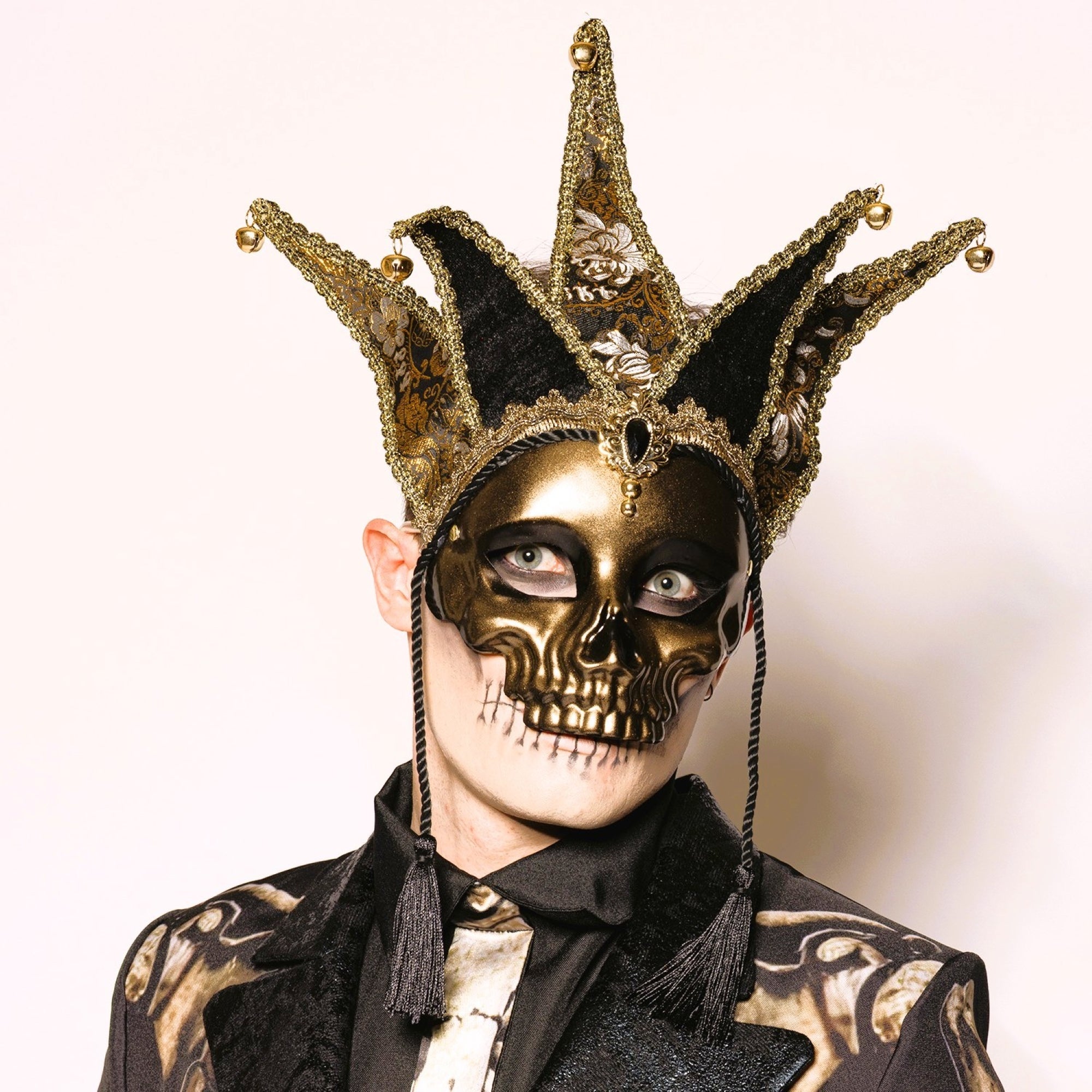 Deluxe Jester Skull Mask