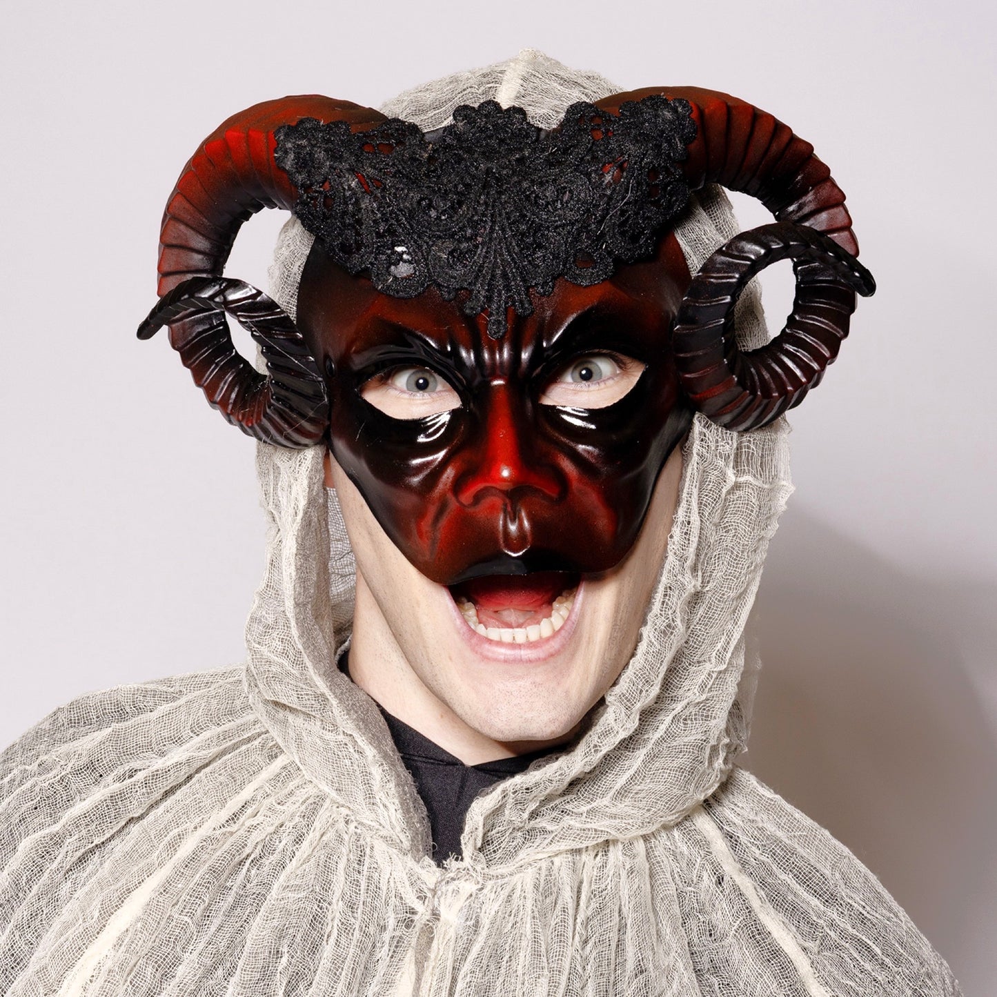 Eye Mask, Horned Ram, Rouge