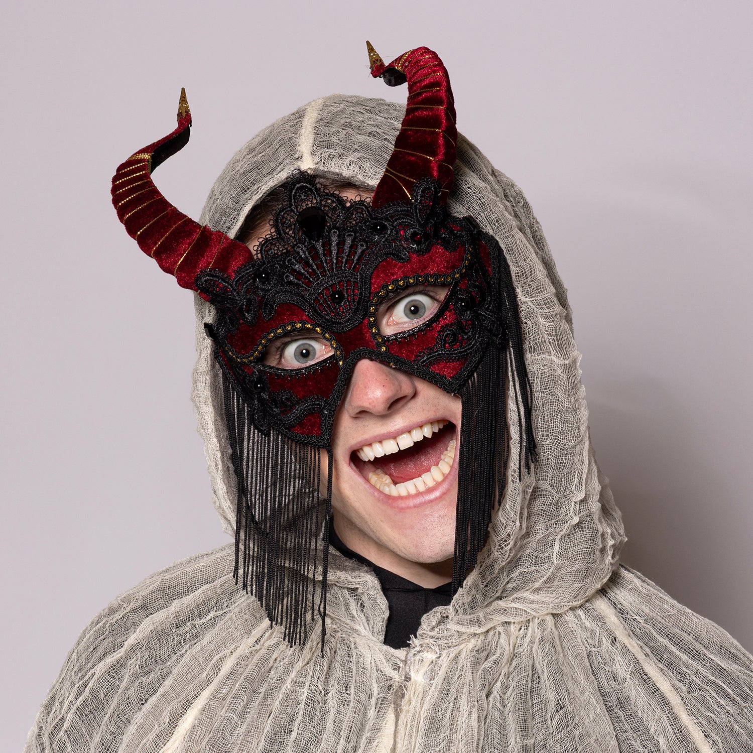 Deluxe, Red Laced, Devil Mask