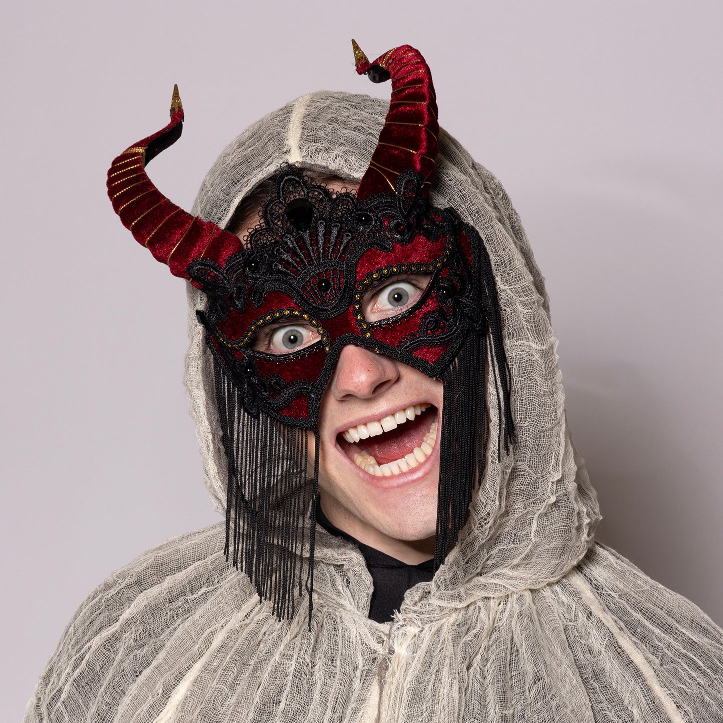 Deluxe, Red Laced, Devil Mask