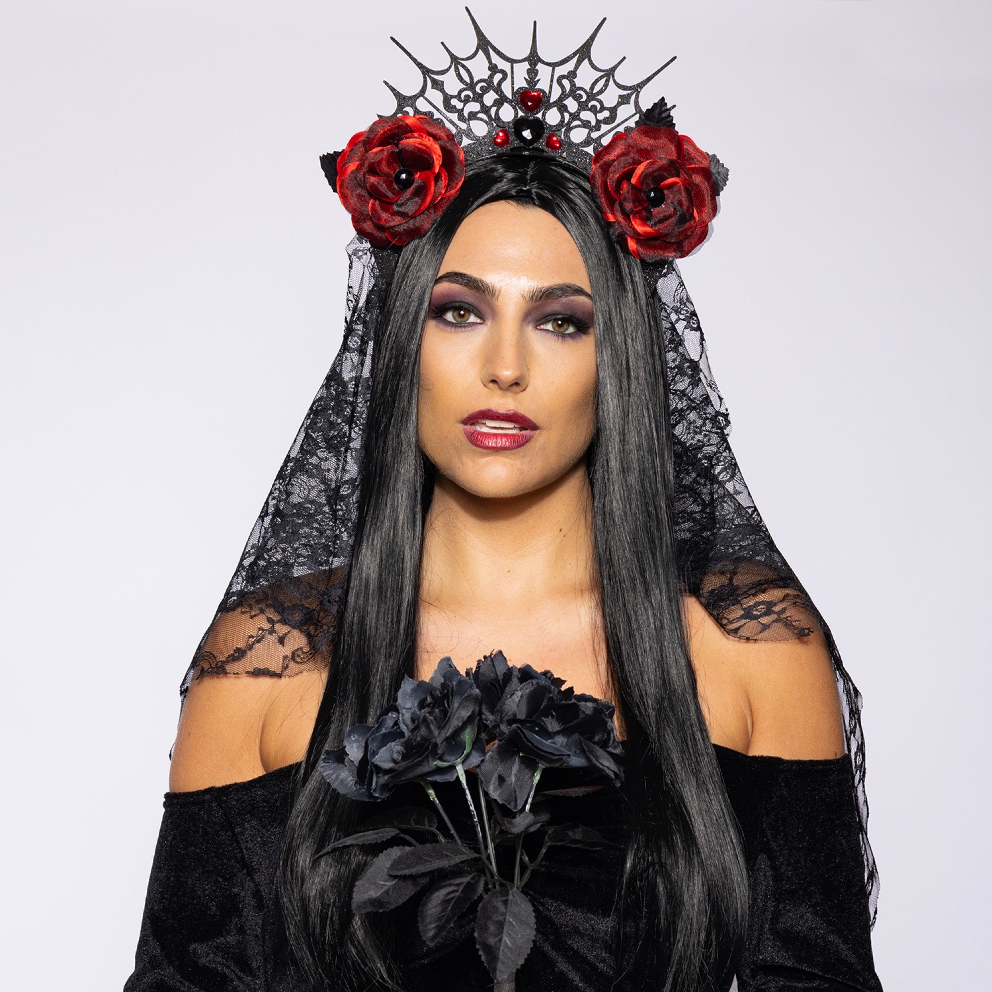 Tiara, Black Rose