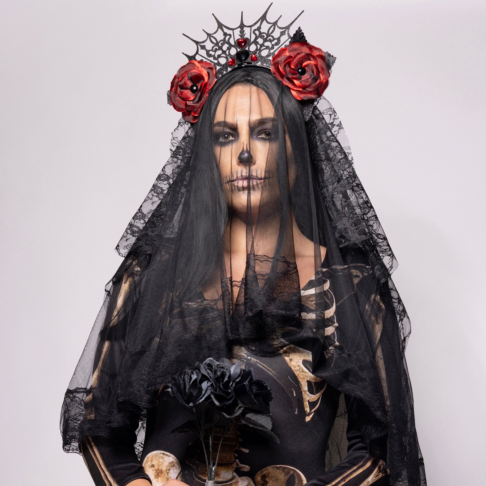 Tiara, Black Rose