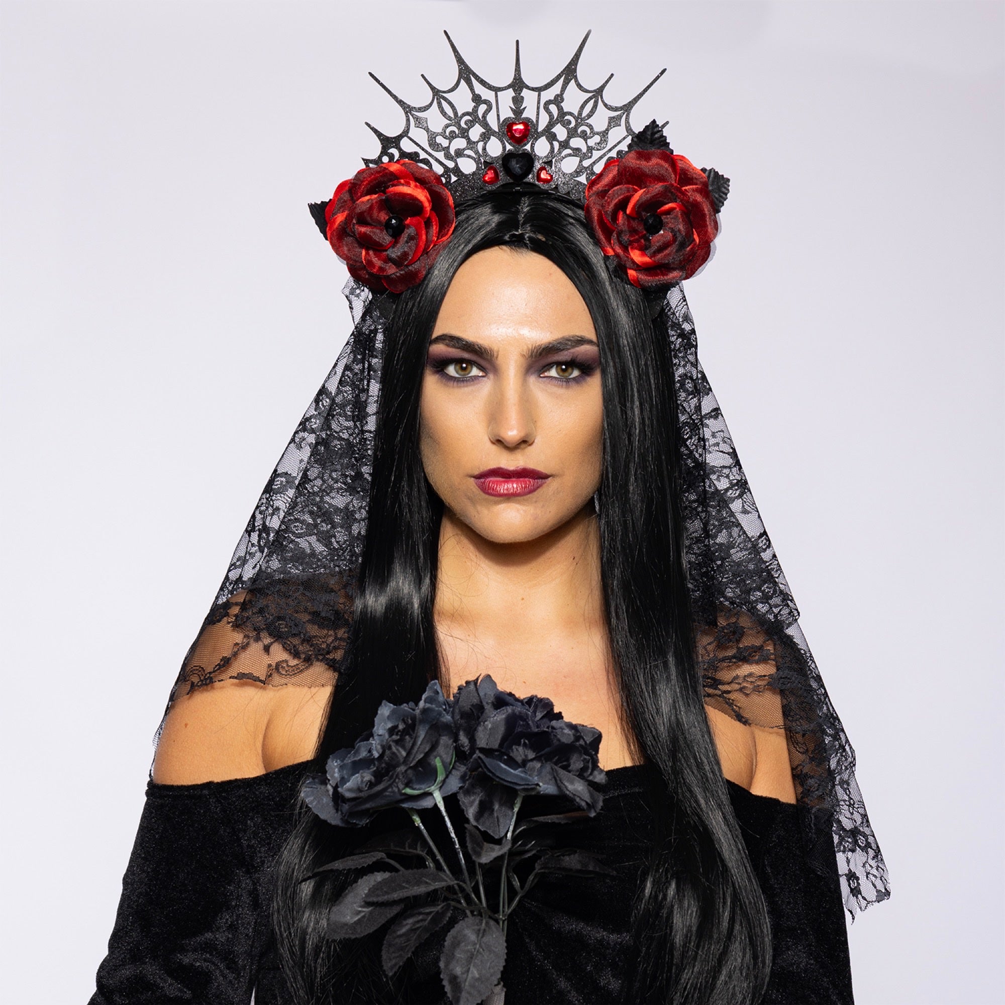 Tiara, Black Rose