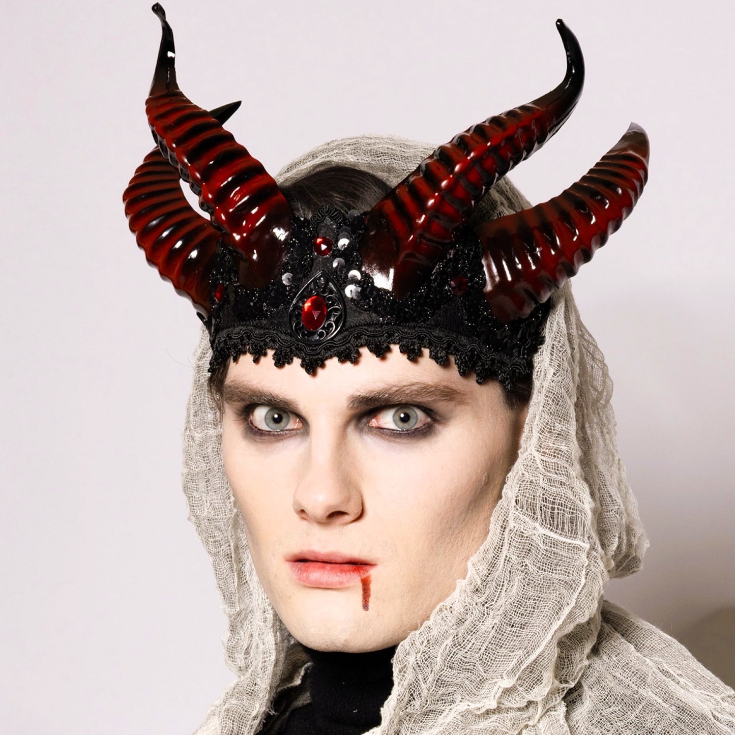 Crown, Four Horned Devil