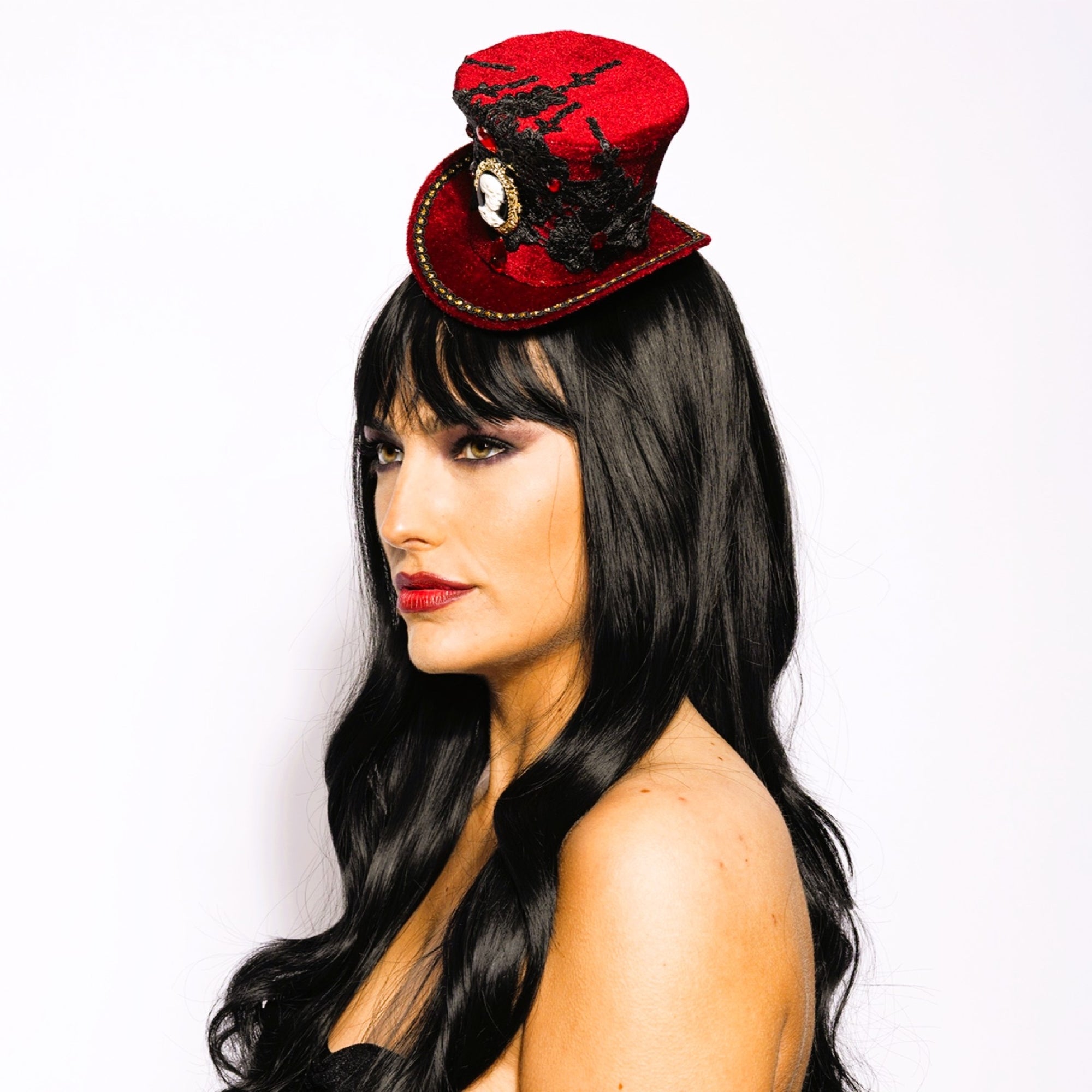 Mini-Top Hat, Fantasy
